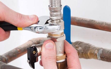 covers emergency plumbing costs?